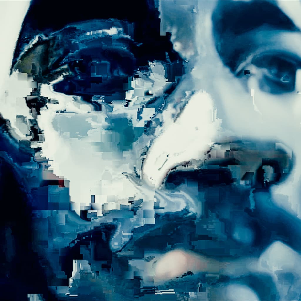 NUGLASFACE